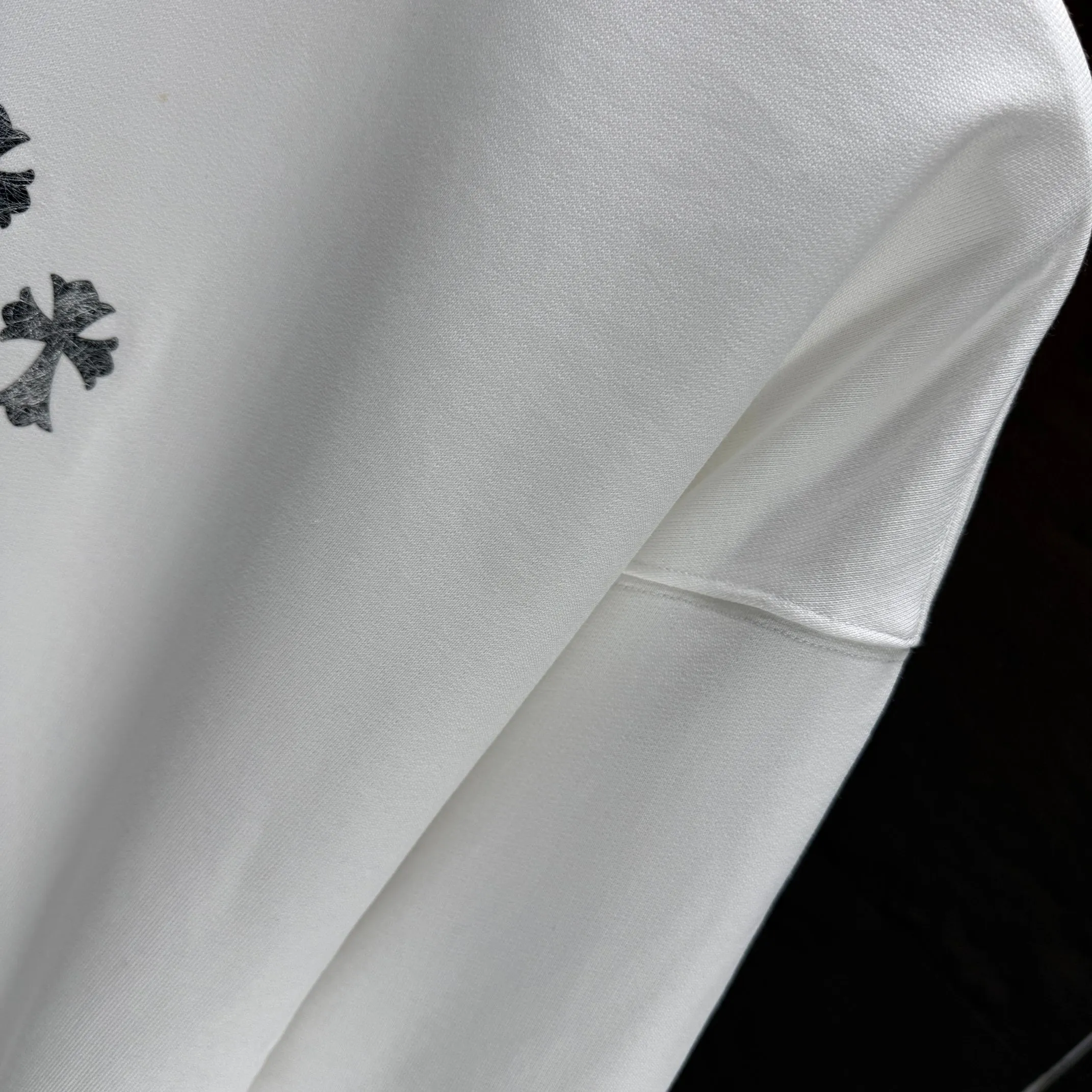 🅿️250 CH* Croixin* 2025 autumn and winter new round neck sweatshirt 400g terry cotton Sanskrit horseshoe logo flocking➕silver wire Color: Black White Gray Purple Size: S M L XL XXL